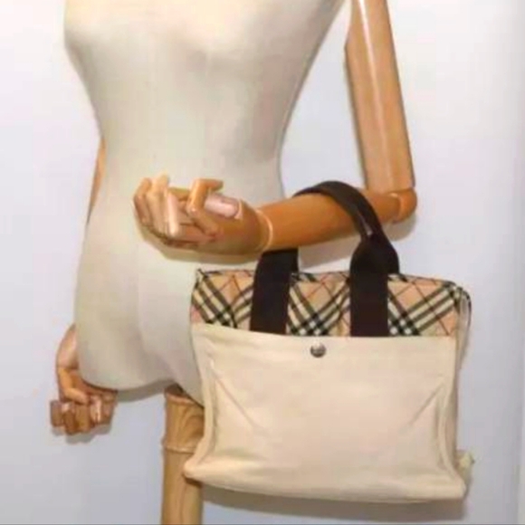 AUTHENTIC BURBERRY NOVA CHECK TOTE - Picture 1 of 8